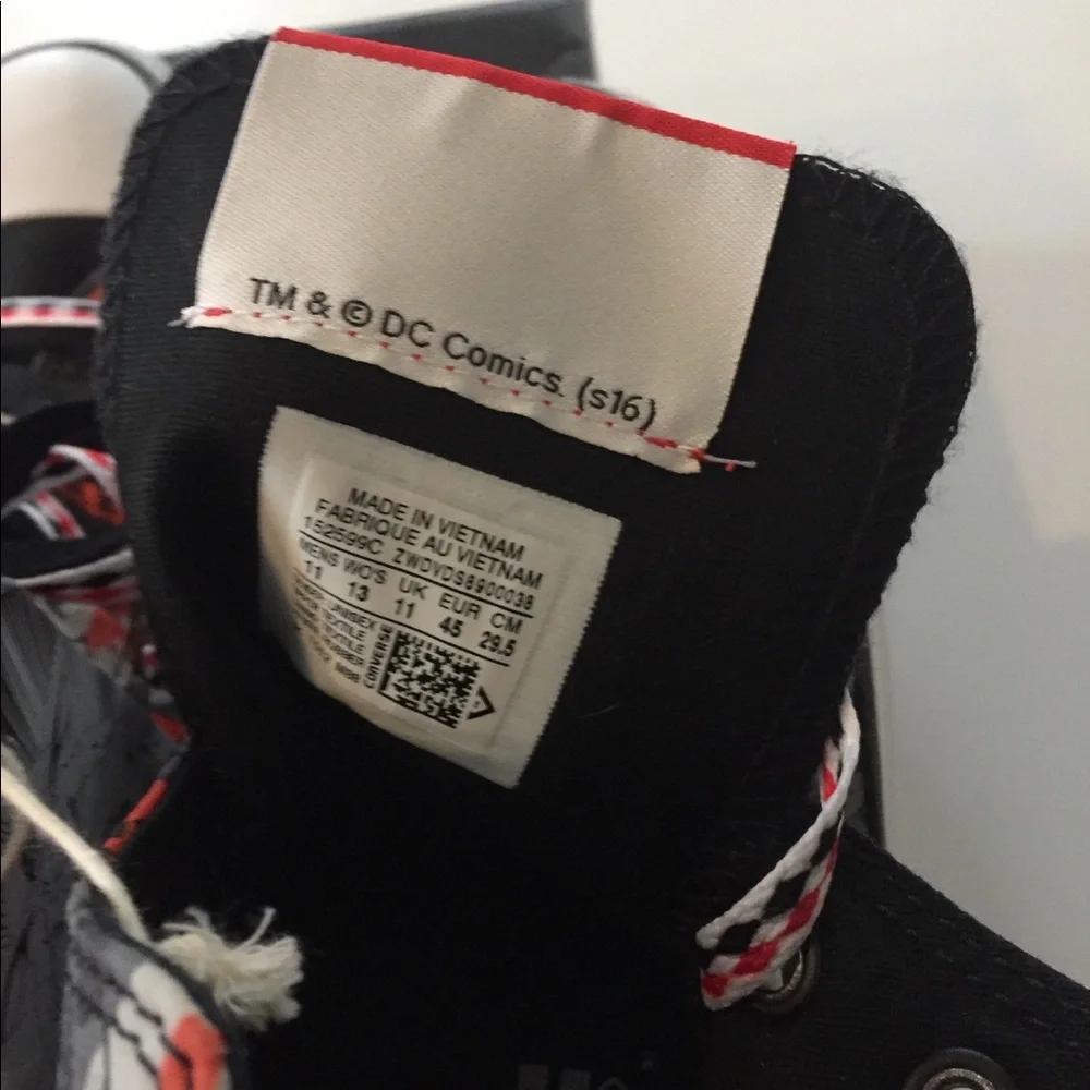 NWTin Box Harley Quinn Converse HighTops M 11, W13 - Picture 7 of 10